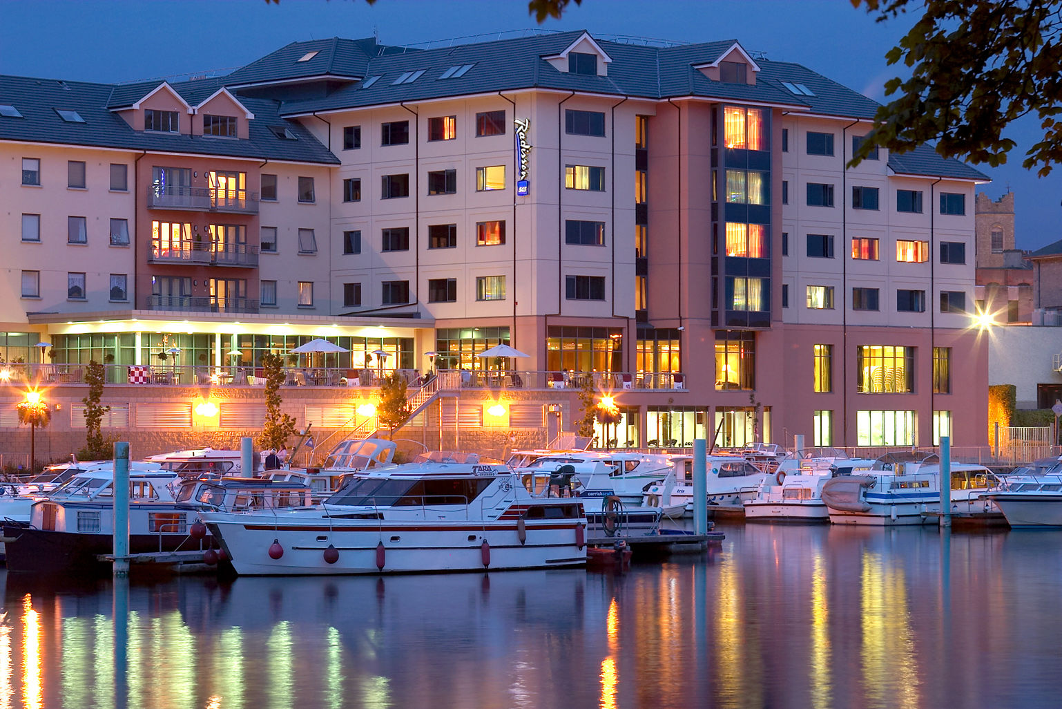 Radisson Blu Hotel, Athlone Exterior photo